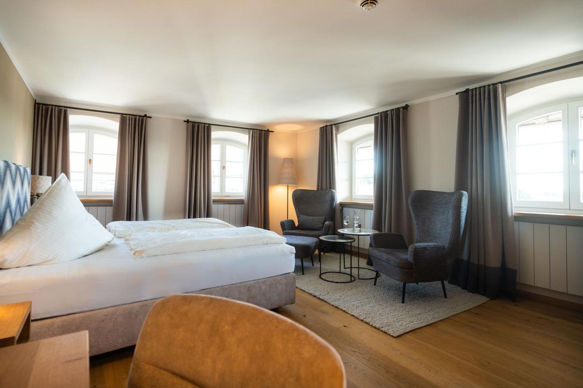Alte Post Hotel 2*