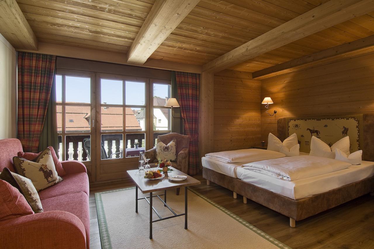 Hotel Alte Post 2*
